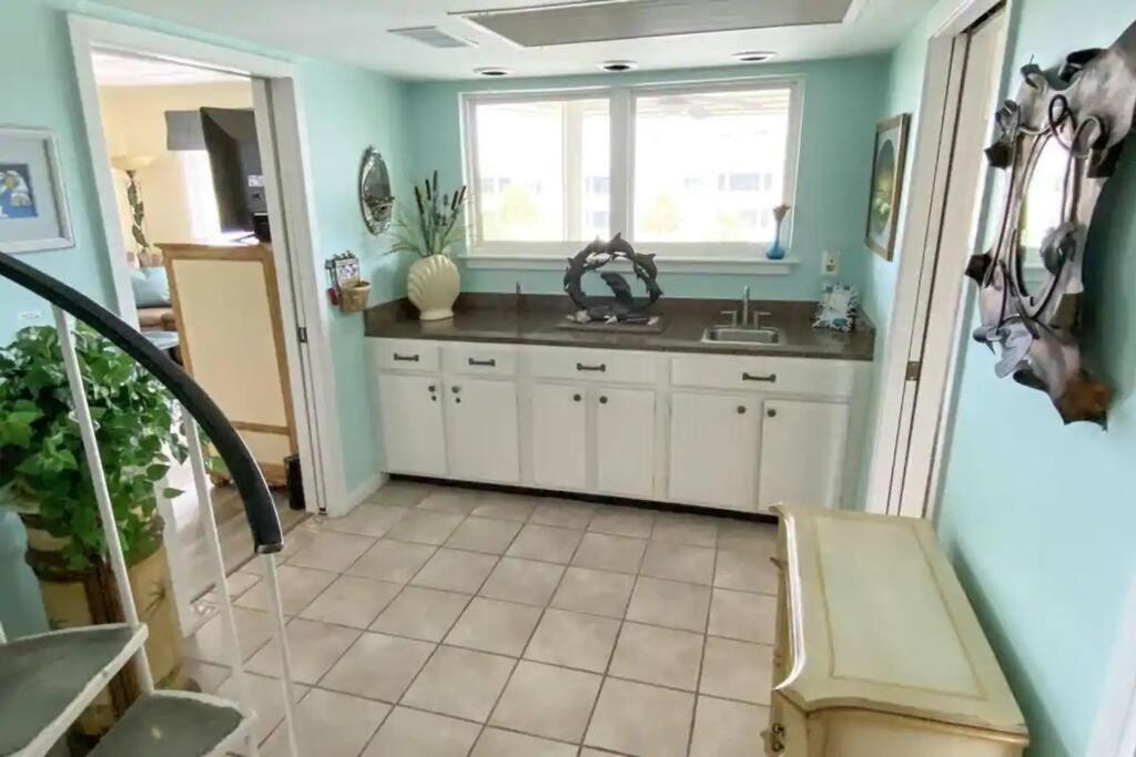 Port O' Call C302 - Iop Island Retreat! Treetop Oceanview! Isle of Palms Bagian luar foto